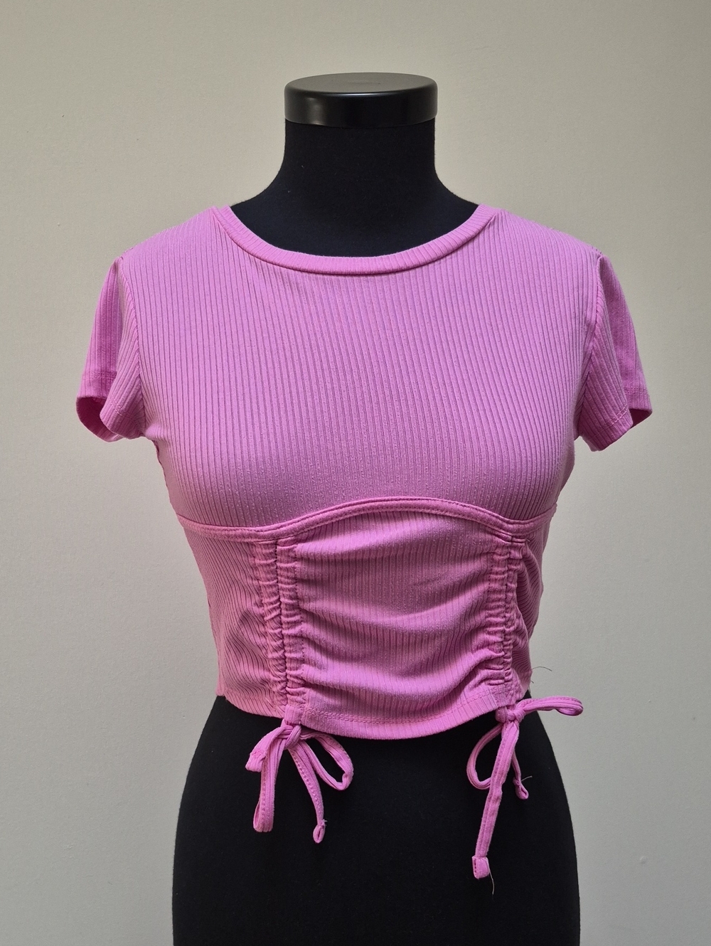 Ribbed Pink Drawstring Crop Tee - Women ($9 SALE ON TOPS) ✨️